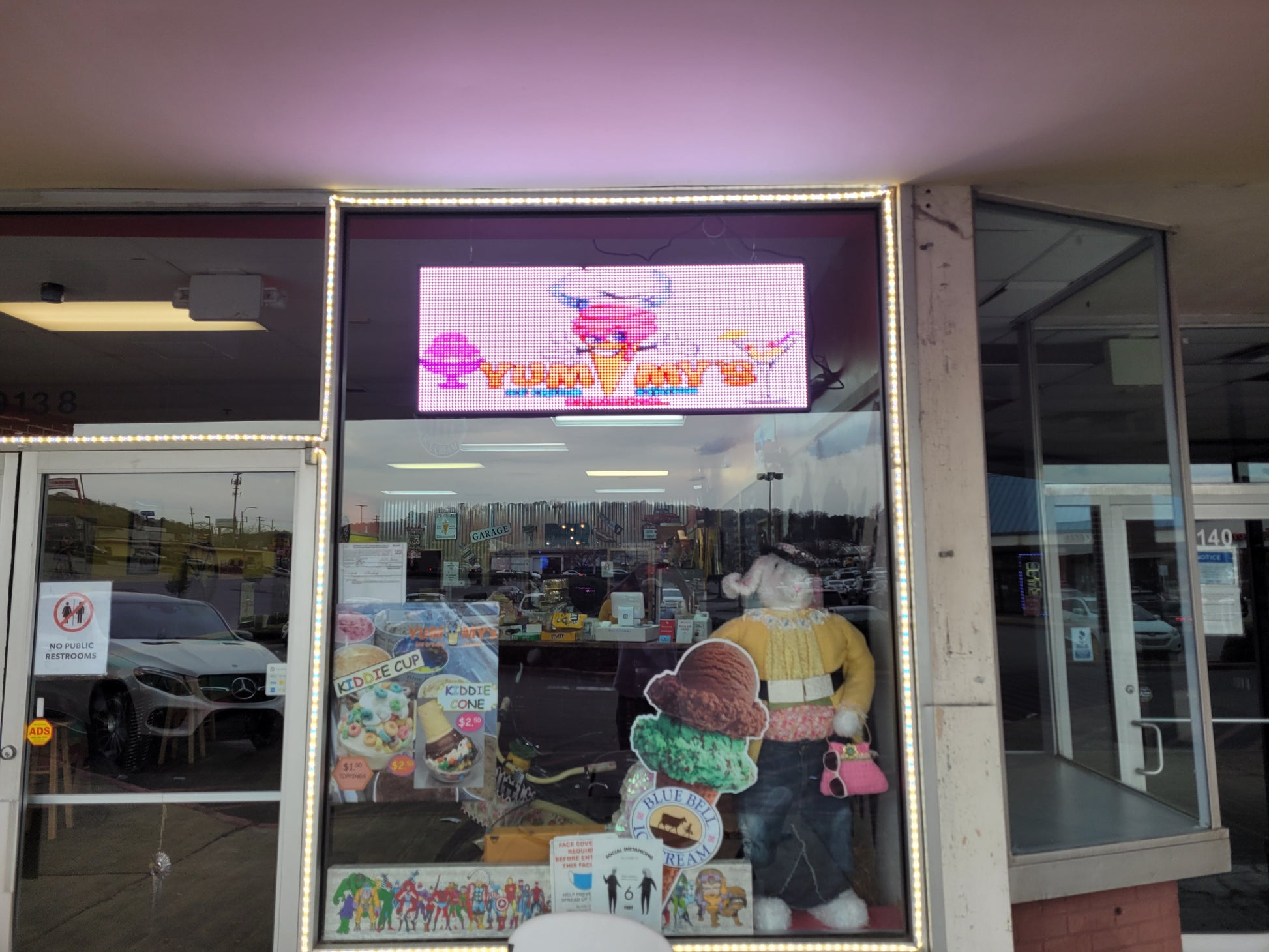 20x52 Programmable LED Window Sign